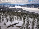 Overlooking Whitefish Lake and the surrounding mountains, Elk Highlands Ski House offers incredible views year round.